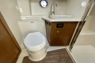 Thumbnail von Cruisers Yachts 41 Cantius