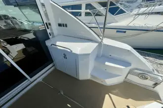 Thumbnail von Cruisers Yachts 41 Cantius