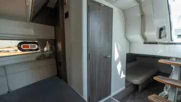 Thumbnail von Sea Ray 320 Sundancer с внешним двигателем