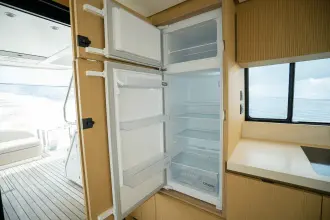 Thumbnail von Azimut 62