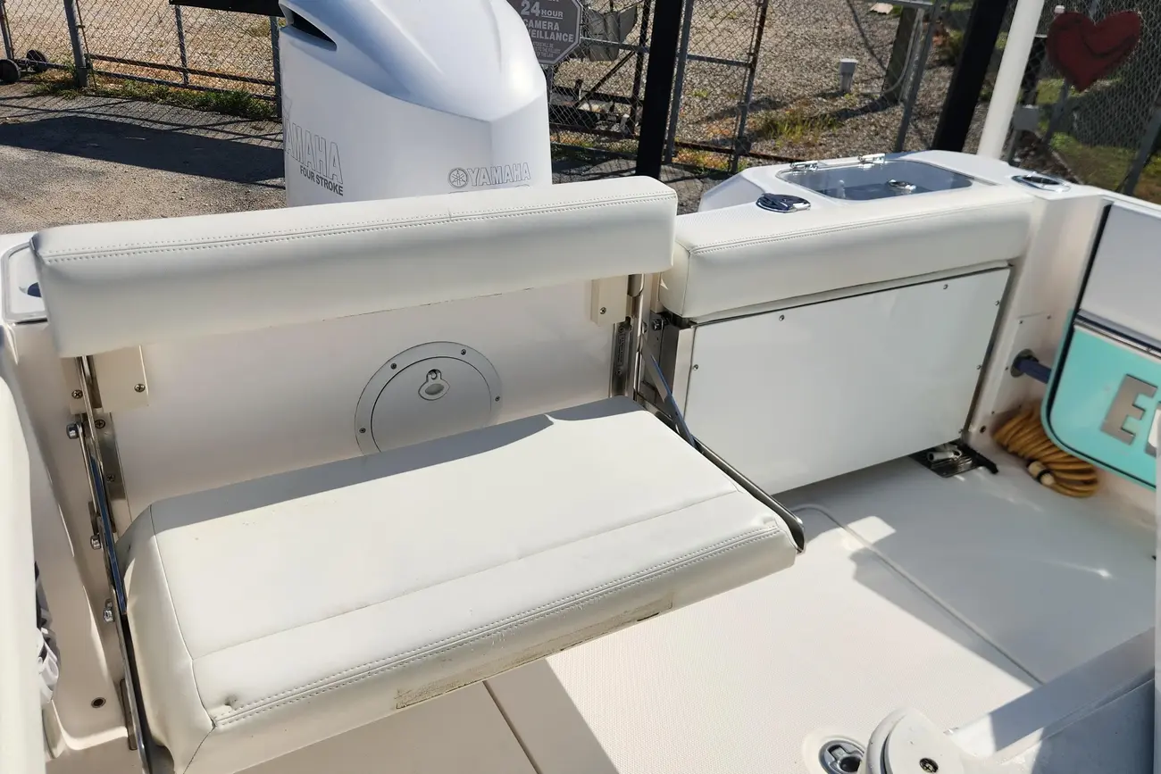 Thumbnail von Everglades 235 CC