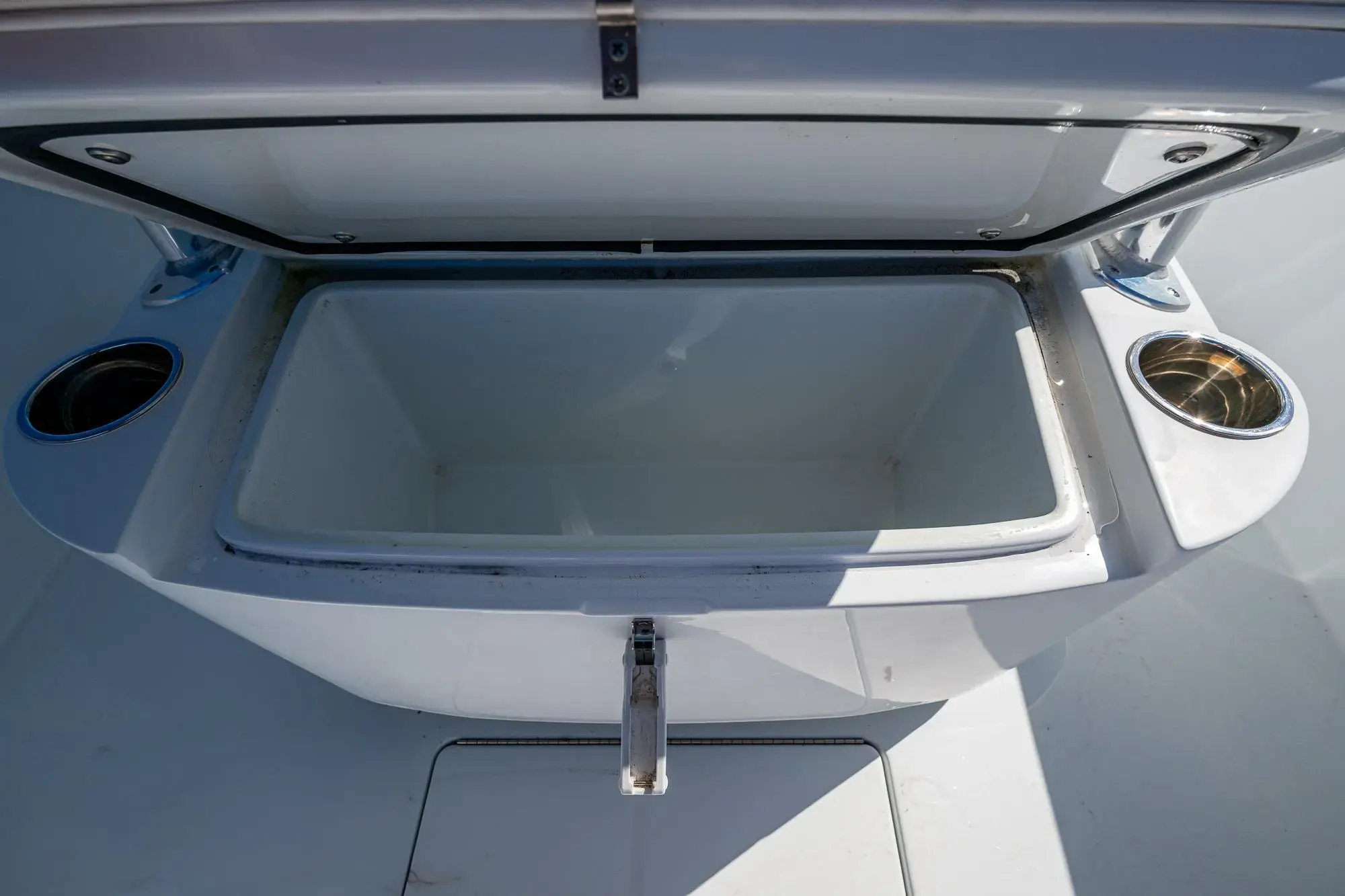 Thumbnail von Contender 24 Sport