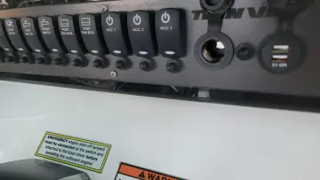 Thumbnail von Twin Vee 260 SE