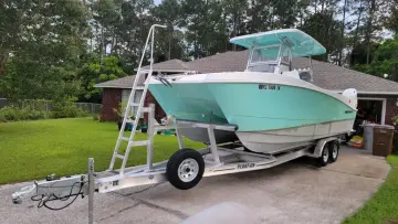 Thumbnail von Twin Vee 260 SE