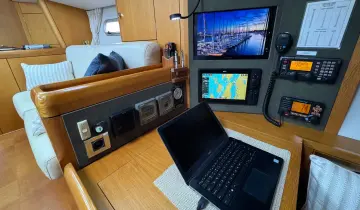 Thumbnail von Oyster 46 Seashells of St James