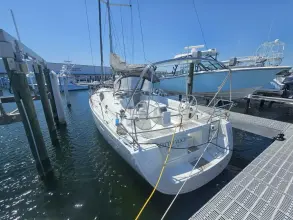 Thumbnail von Beneteau Oceanis 43 Sotto Voce