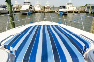 Thumbnail von Regal 4060 Commodore Seas the Day