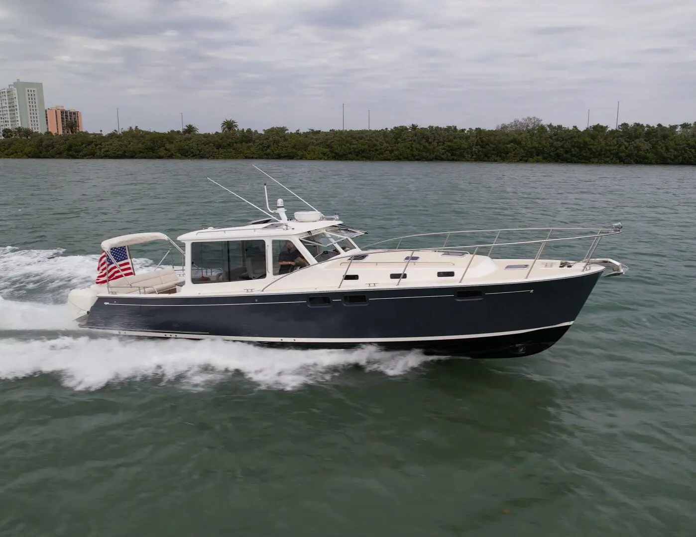 MJM Yachts 43Z Noble Grace