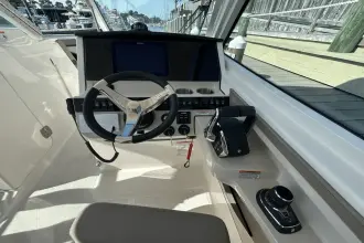 Thumbnail von Boston Whaler 280 Vantage