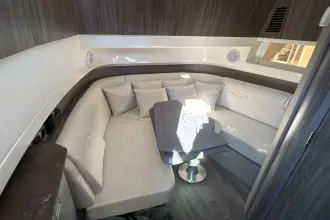 Thumbnail von Sea Ray SLX 400