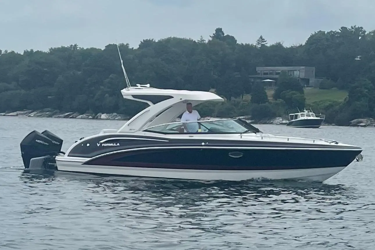 Thumbnail von Formula 310 Bowrider