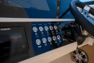 Thumbnail von Sea Ray SLX 350