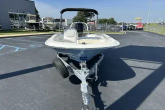 Thumbnail von Boston Whaler 160 Super Sport