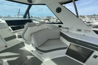 Thumbnail von Sea Ray 320 Sundancer Buitenboord