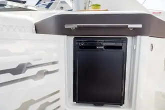 Thumbnail von Sea Ray SLX 310