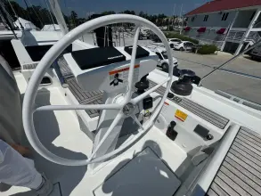 Thumbnail von Beneteau Oceanis 51.1