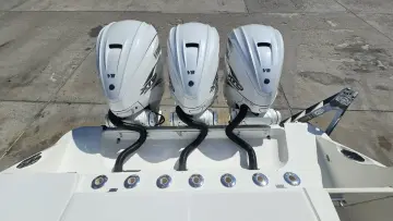 Thumbnail von Hydra Sports 3500 VX Triple 2024 Yamaha 425's