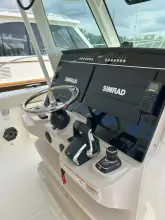 Thumbnail von Boston Whaler 360 Outrage