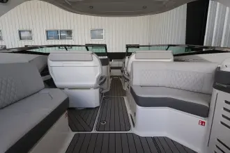 Thumbnail von Sea Ray SLX 310 Außenborder
