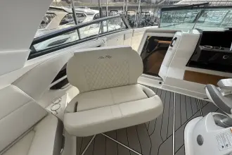 Thumbnail von Sea Ray SLX 400