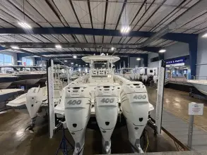 Thumbnail von Boston Whaler 350 Outrage