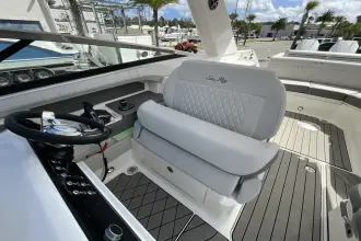 Thumbnail von Sea Ray SLX 310 Außenborder