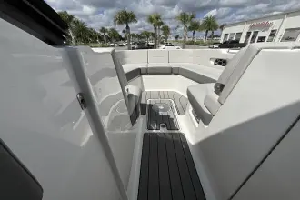 Thumbnail von Sea Ray SLX 310 Außenborder