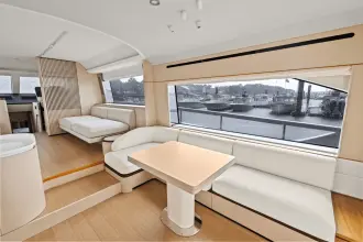 Thumbnail von Azimut 68