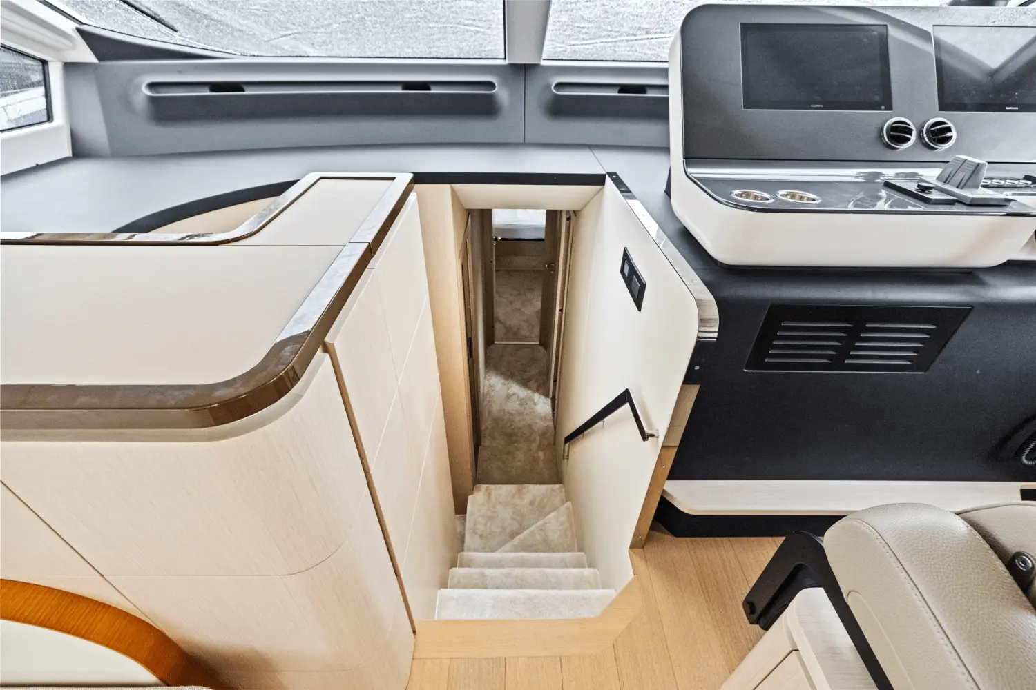 Thumbnail von Azimut 68