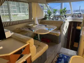 Thumbnail von Sea Ray 550 Sedan Bridge Knottin Matters