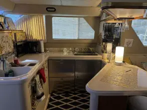 Thumbnail von Sea Ray 550 Sedan Bridge Knottin Matters