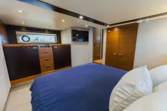 Thumbnail von Tiara Yachts 53 Coupe Happy Daze IV