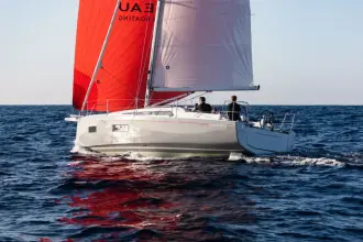 Thumbnail von Beneteau Oceanis 34.1