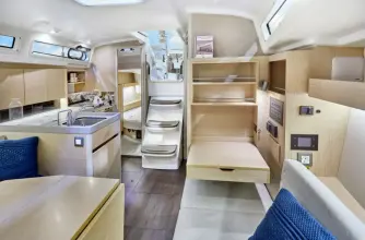 Thumbnail von Beneteau Oceanis 34.1