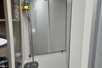 Thumbnail von Carver 444 Cockpit Motor Yacht LA BELLA VITA