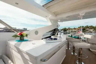 Thumbnail von Sunseeker 95 Yacht Mirracle