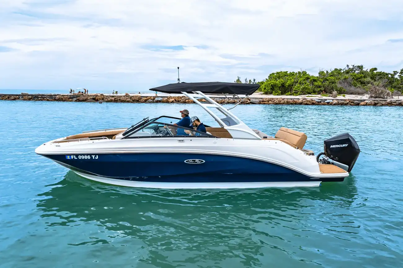 Thumbnail von Sea Ray SDX 250