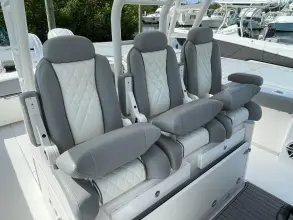 Thumbnail von Everglades 395 CC Stone Gray Metallic