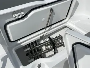 Thumbnail von Everglades 375 CC Whisper Green