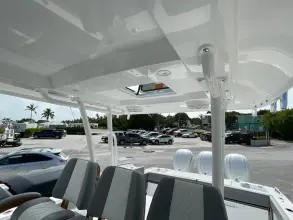 Thumbnail von Everglades 375 CC Whisper Green