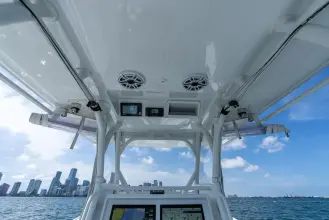 Thumbnail von Yellowfin 34 Offshore