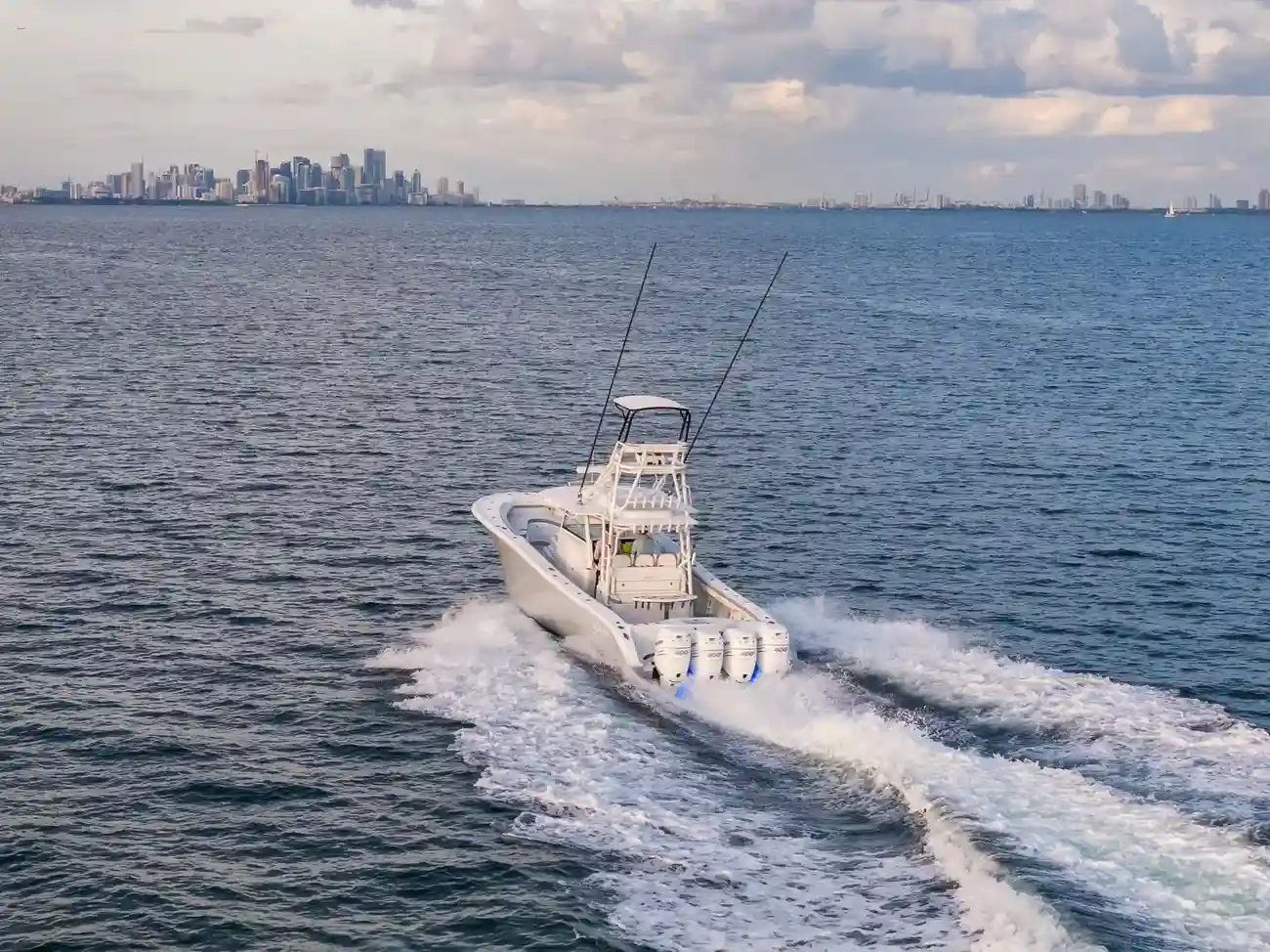 Thumbnail von Yellowfin 42 Offshore