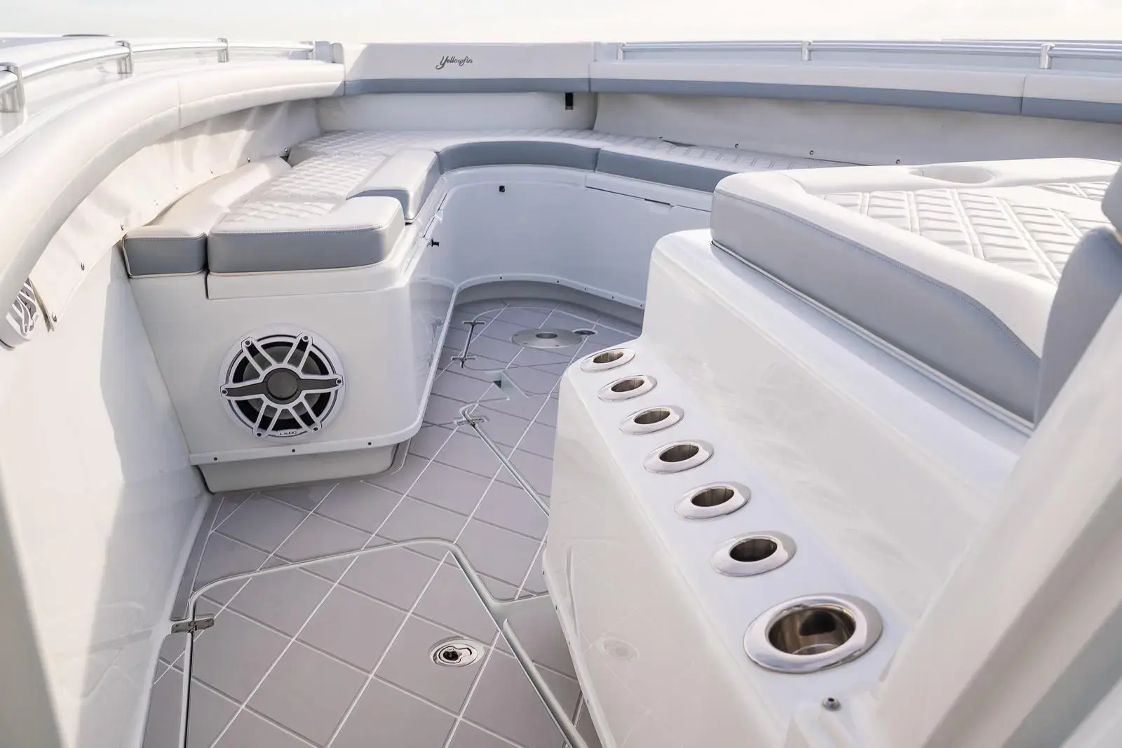 Thumbnail von Yellowfin 42 Offshore