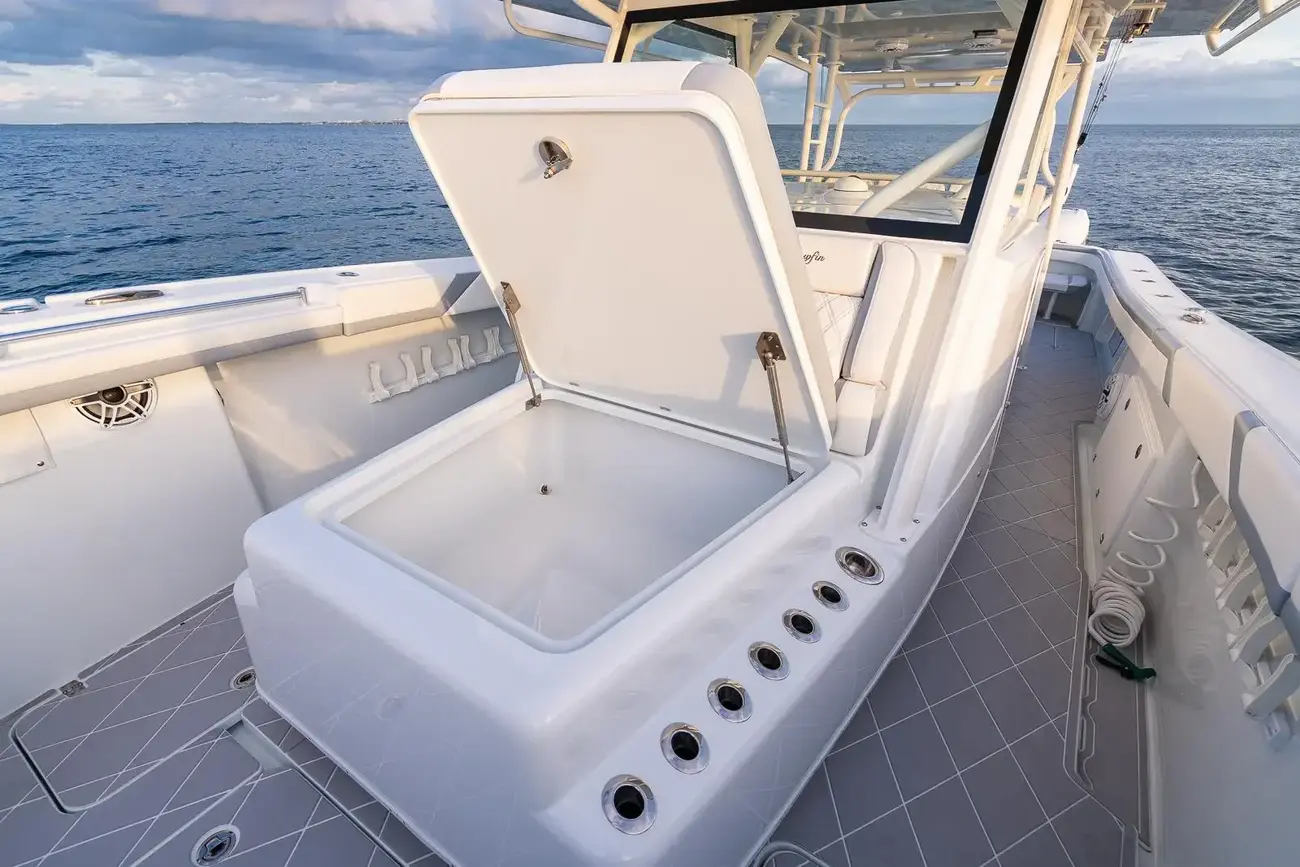 Thumbnail von Yellowfin 42 Offshore