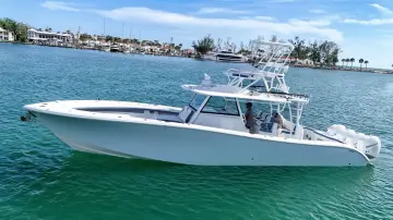 Thumbnail von Yellowfin 42 Offshore