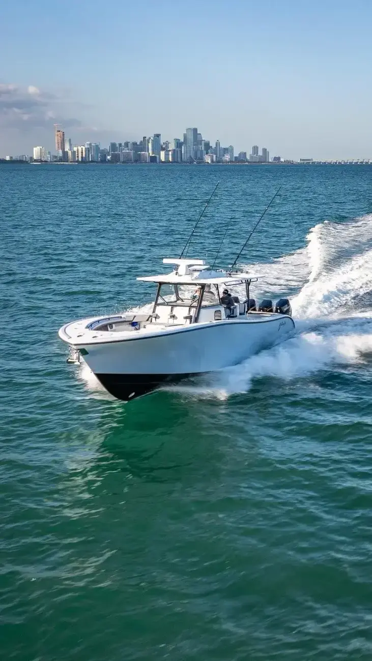 Thumbnail von Yellowfin 42 Offshore