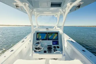 Thumbnail von Yellowfin 32 Offshore