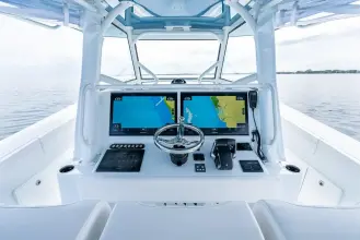 Thumbnail von Yellowfin 42 Offshore