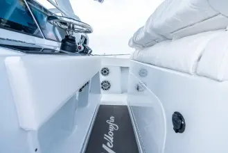 Thumbnail von Yellowfin 42 Offshore