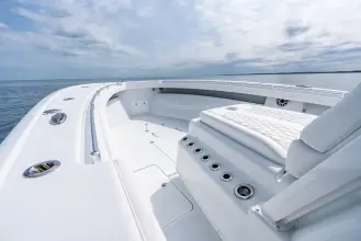 Thumbnail von Yellowfin 42 Offshore